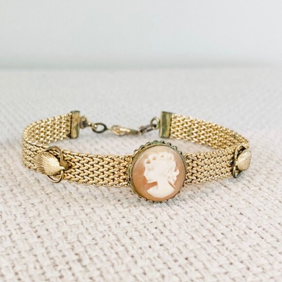 Vintage Carved Cameo Goldtone Victorian Revival Mesh Retro Classic Bracelet - Picture 1 of 16